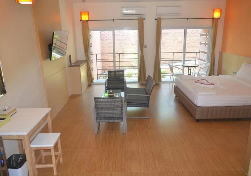 Myint Mo hotel