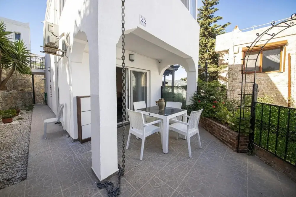 Villa 200 m to Beach With Backyard in Bodrum
