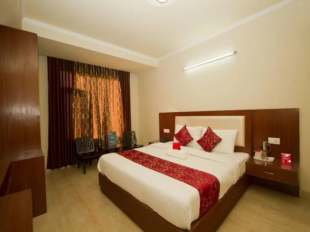 Hotel Eco Groves
