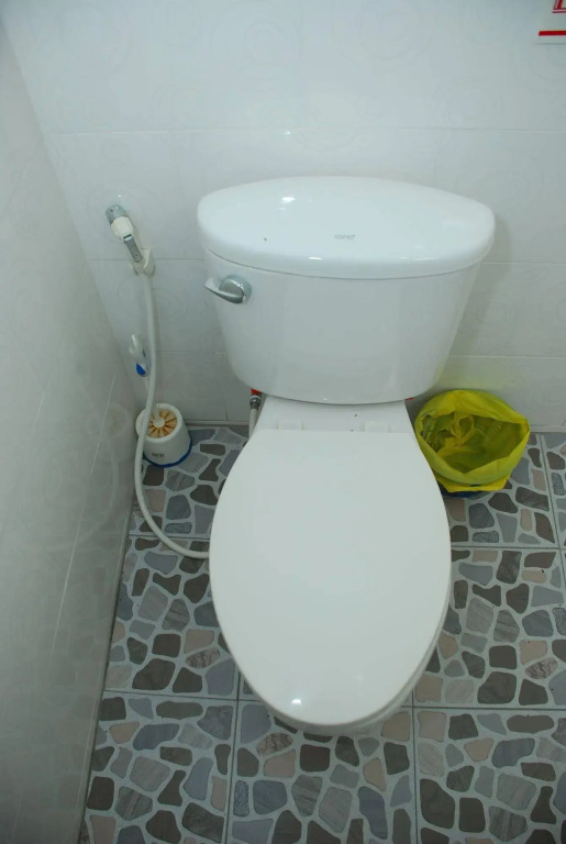 Perm Poon Sup Apartment