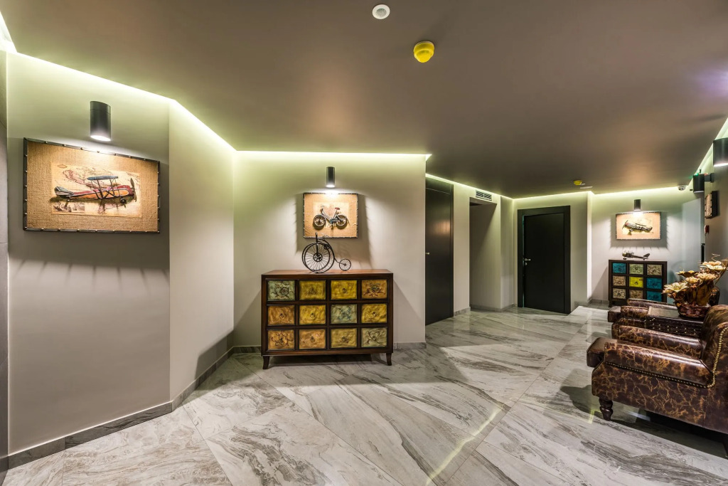 All Seasons Residence Design Hotel