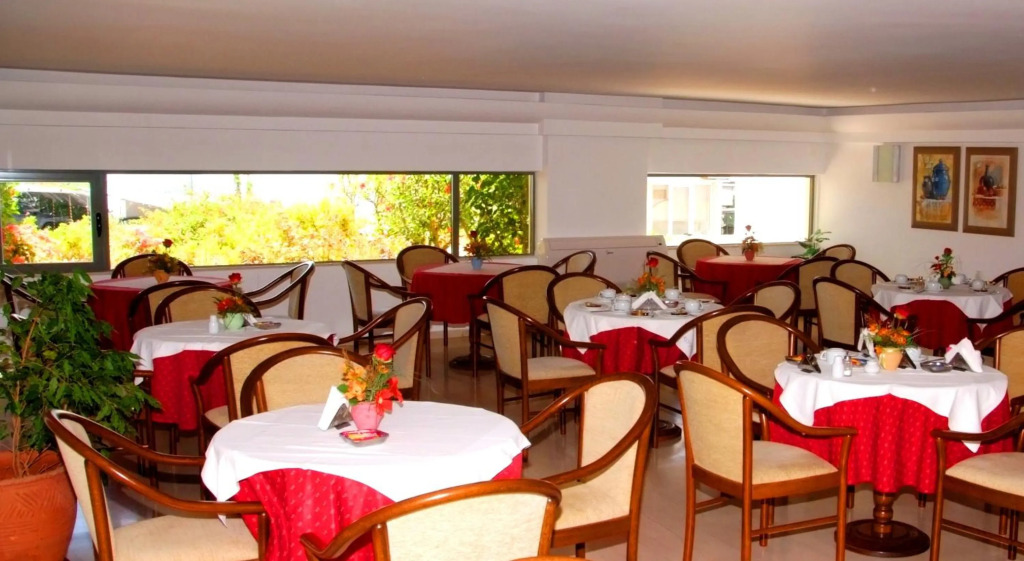 Elysee Hotel