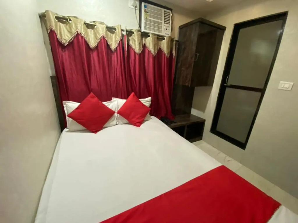 Hotel Paris Residency