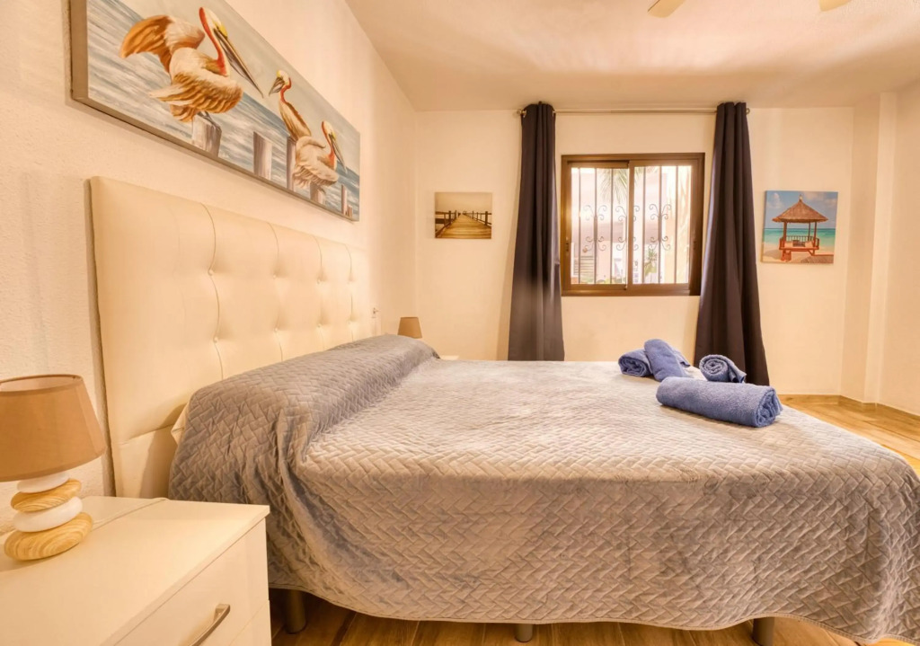 Large one bedroom apartment with incredible view 223