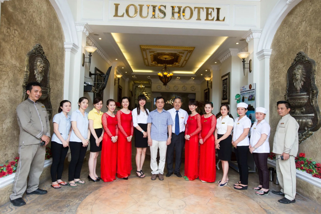 Louis Hotel