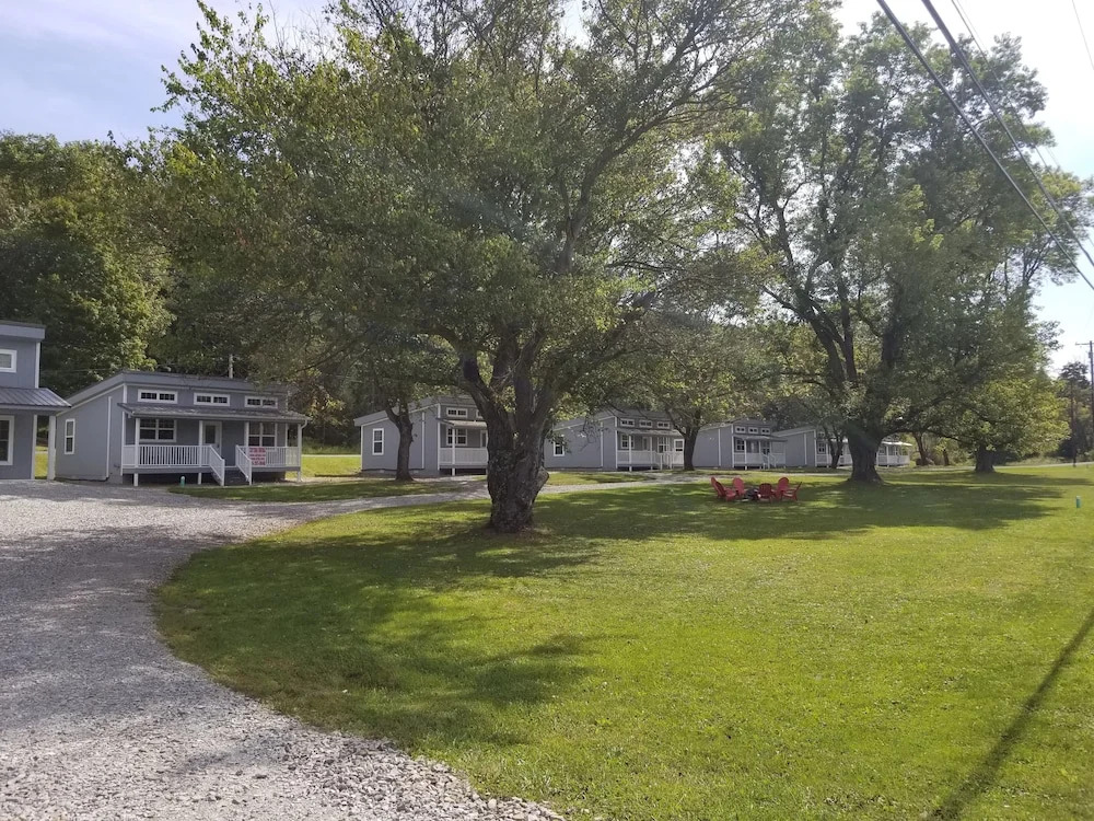 Sunset Cottage Motel Rooms
