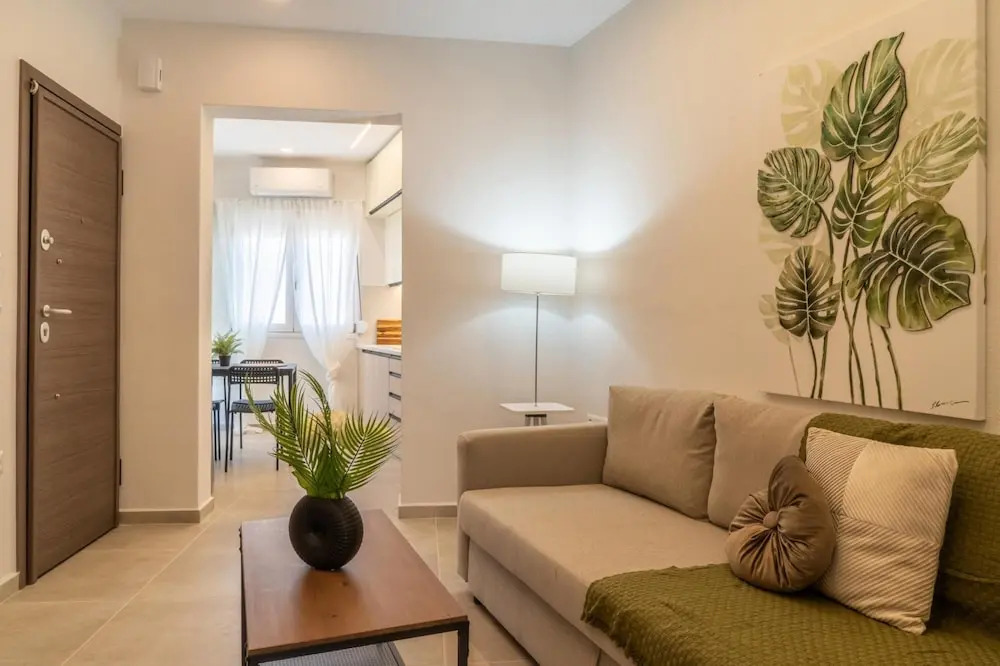 Pananos Sq House II