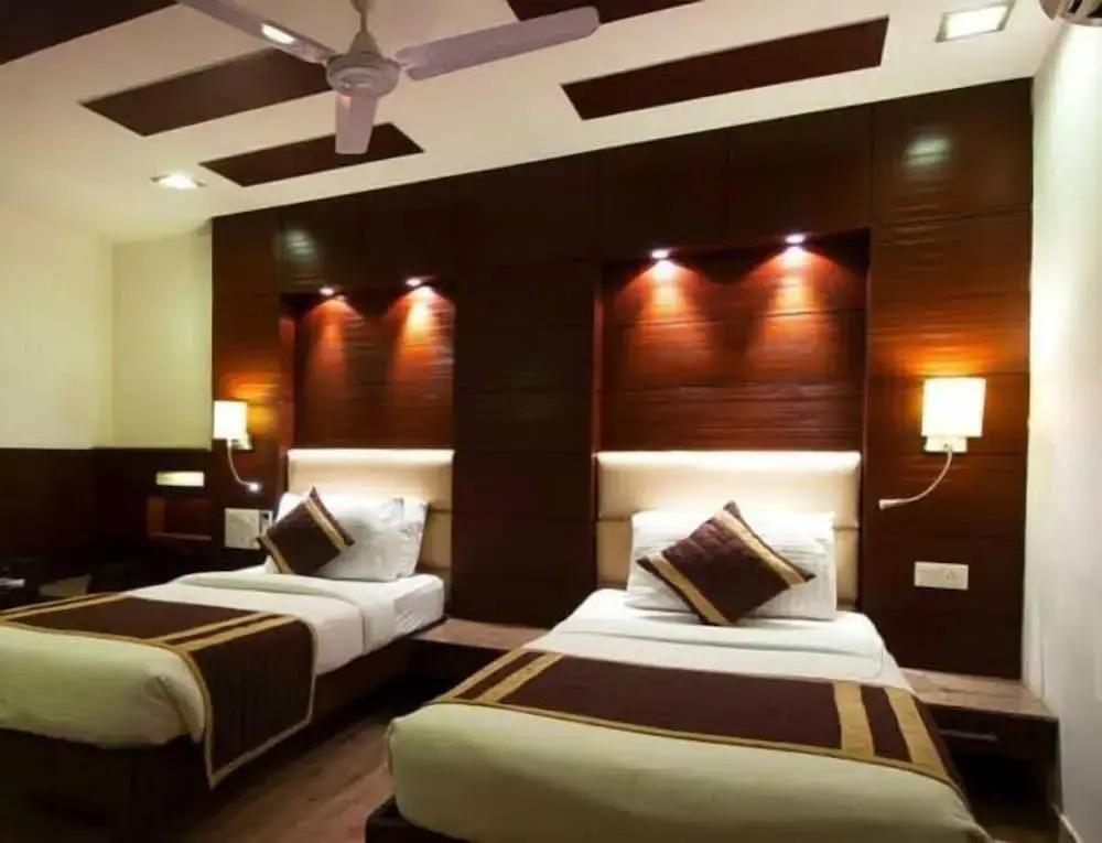 West Yard Hotels