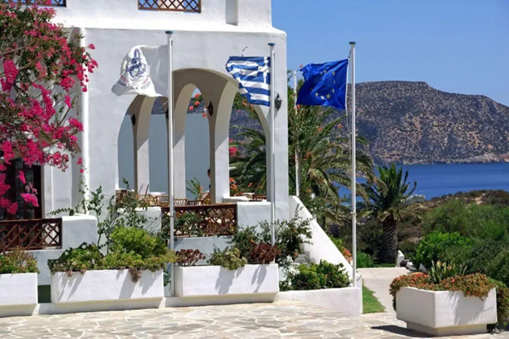 Amoopi Bay