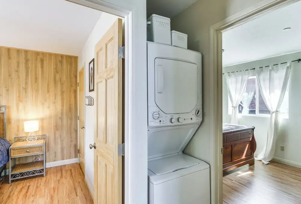 Serene Big Bear Retreat w/ Hot Tub + Game Room!