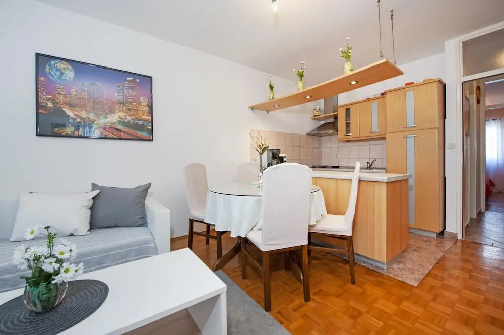 Ita 1 in Rovinj With 1 Bedrooms and 1 Bathrooms