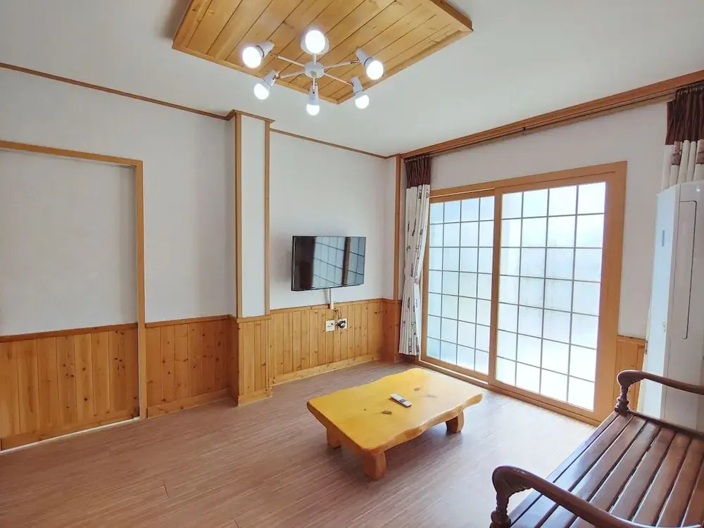 Gyul House - 76sqm