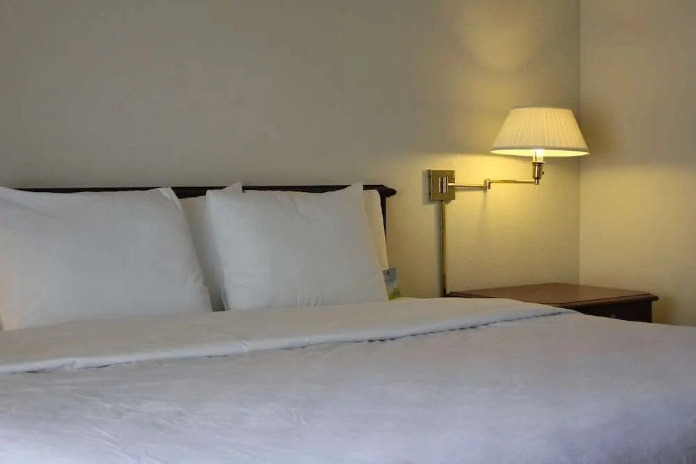 Sundowner Inn