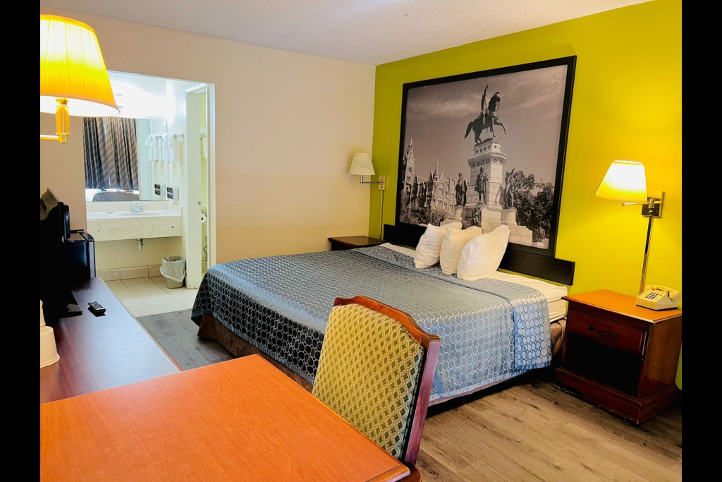 Ashland Studio Inn Richmond North near Kings Dominion -Listing Partner
