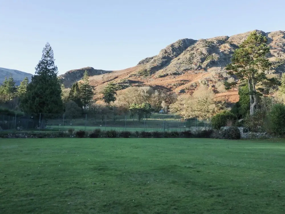 Yewdale View Apartment