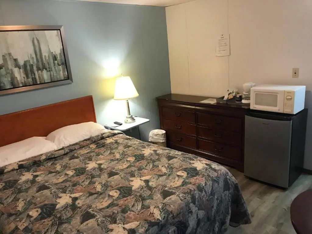 The Villager Motel