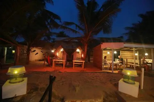 Sadun 75, (Beach camp)