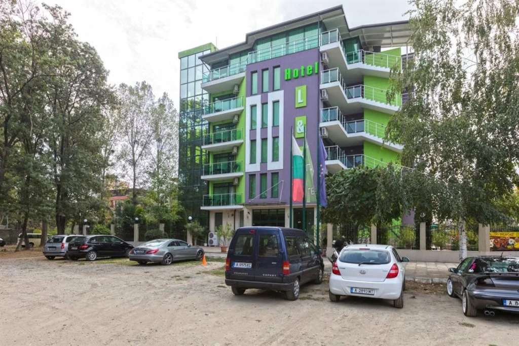 Hotel L&B- Free parking