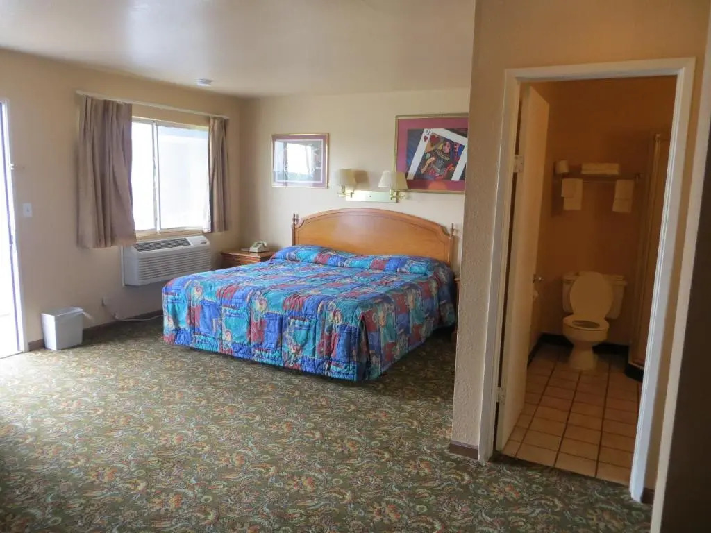 Travelers INN