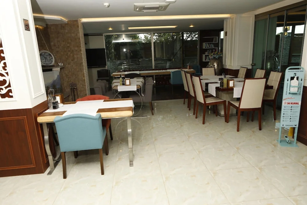 Gens Boutique Hotel