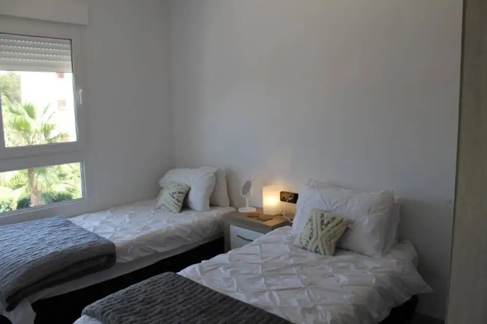 LA Fuente 3 Bedroom Apartment With Comm Pool
