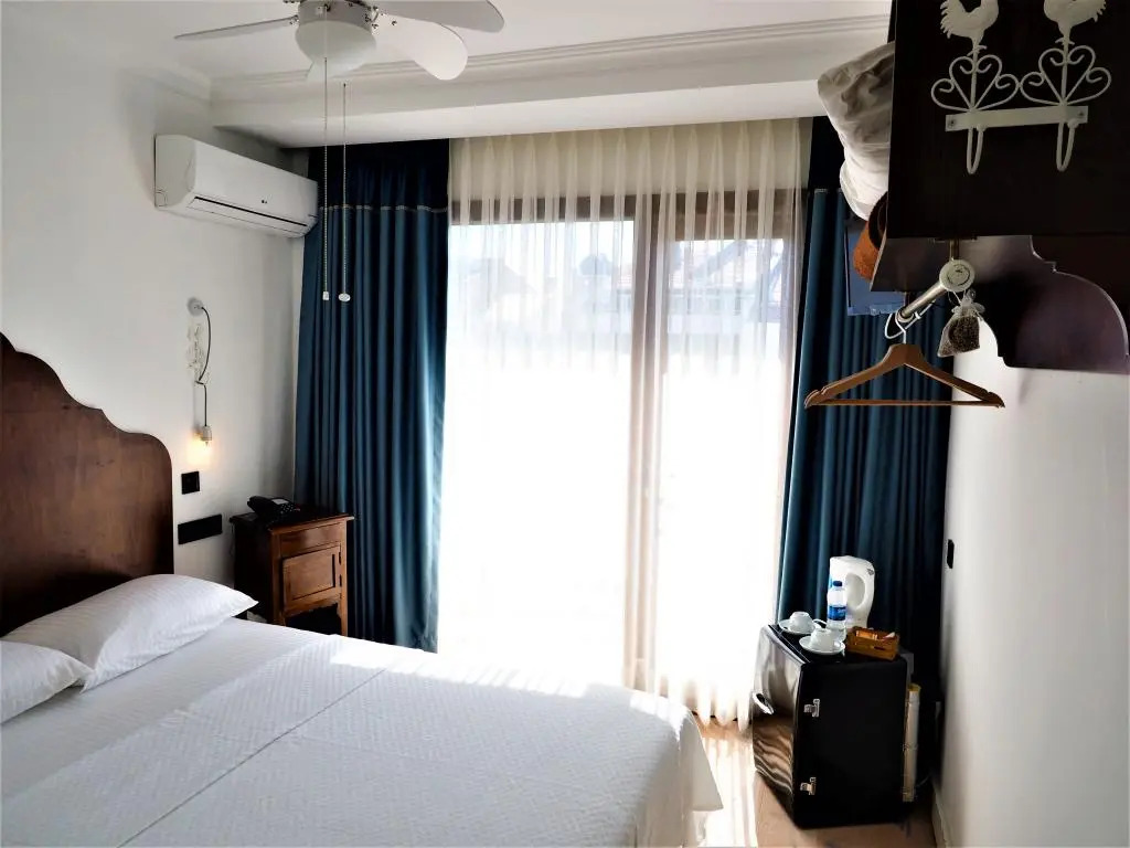 Foca 1887 Otel