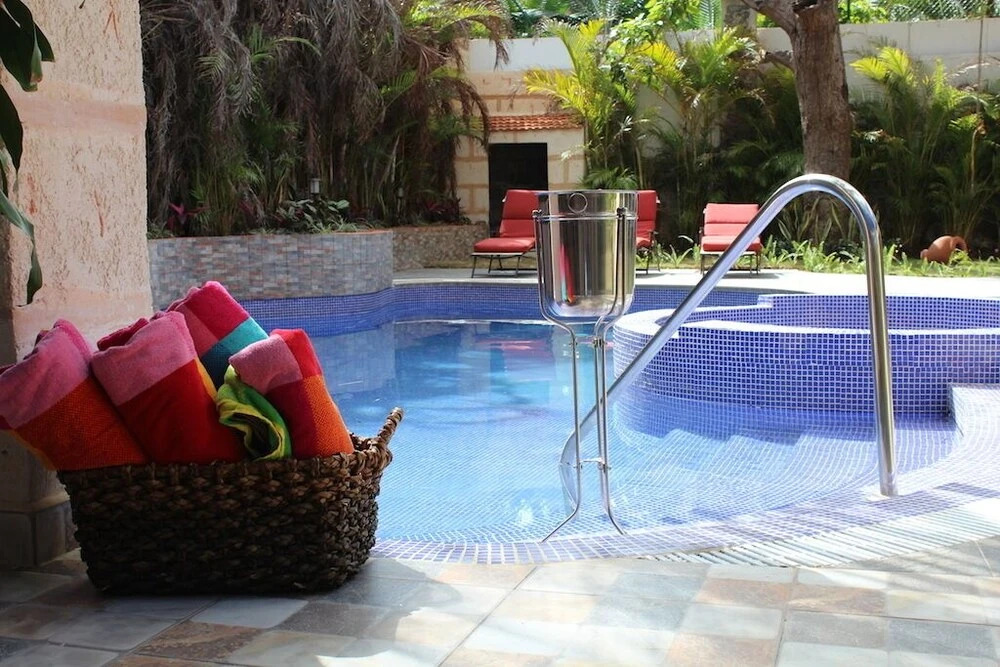 Luxury Castle in Miramar - PLF24