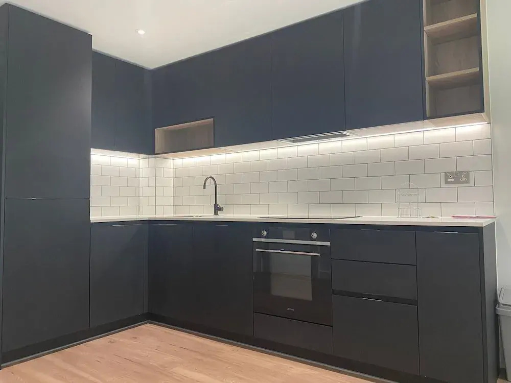 Sunny Gardens 3-bed Apartment in London
