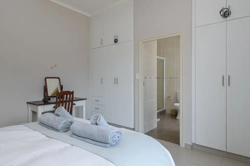 San Lameer Villa Rentals 14321