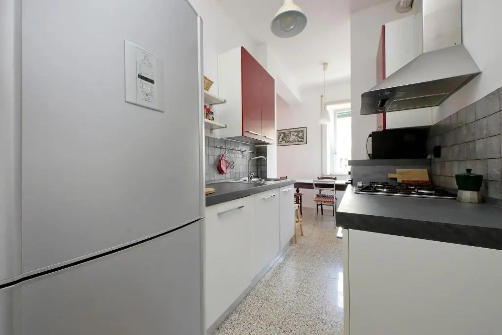Silvanos Home In Rome