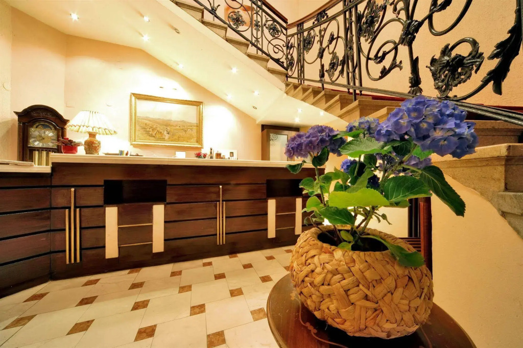 Hotel Central