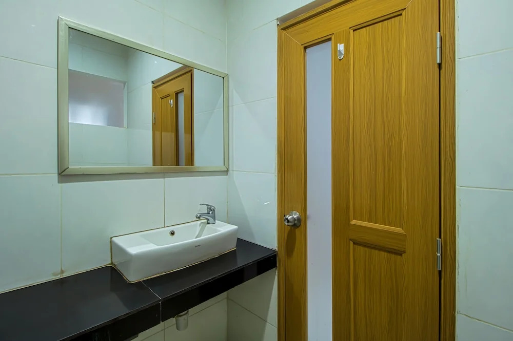 Aira Rooms Anggrek Serat BSD