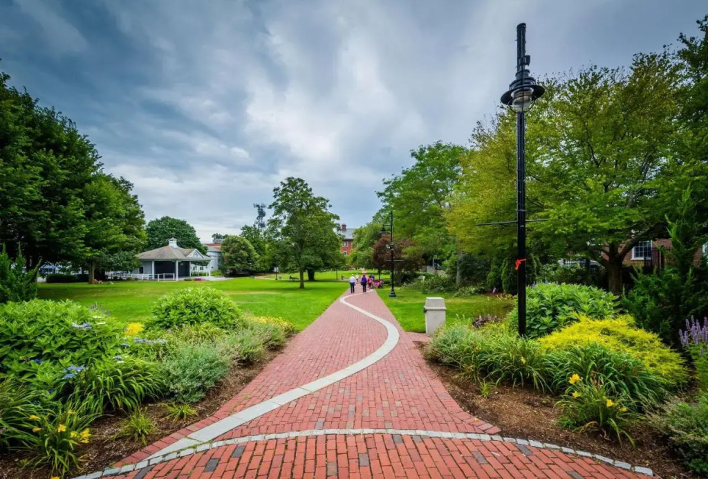 Heritage House Inn on Cape Cod, an Ascend Collection Hotel