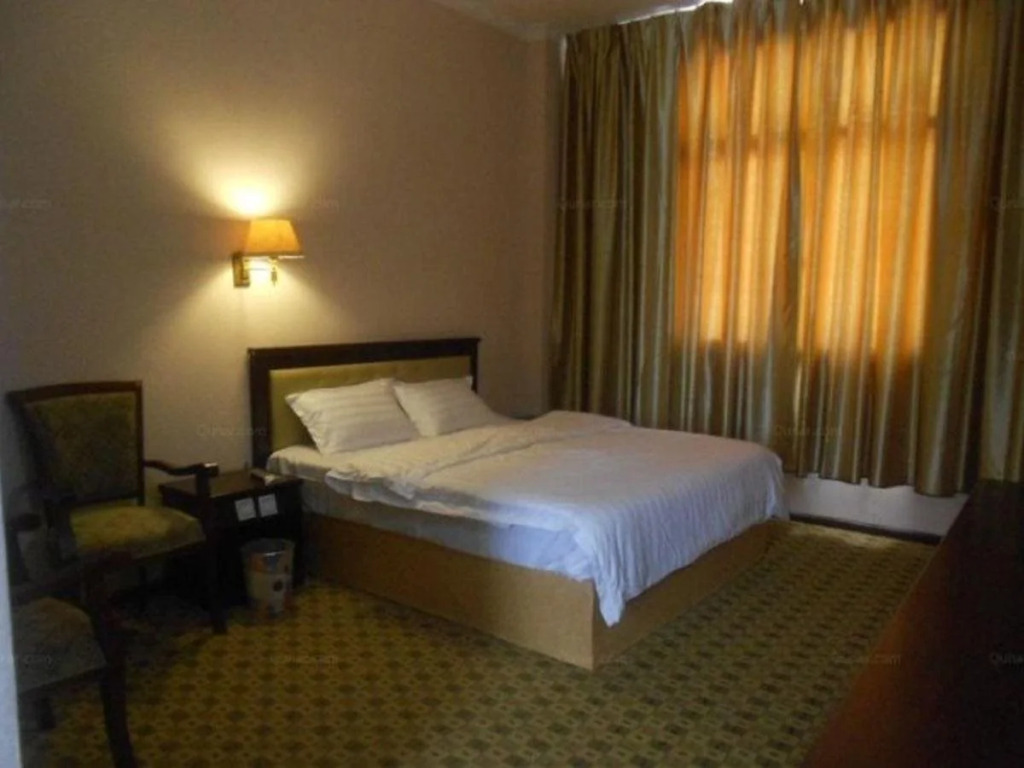 Shangri-la Ziyouxing Hotel