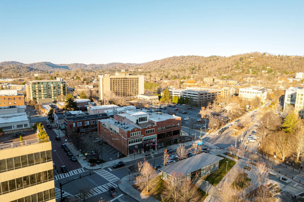 The Daily Condo 201 , Asheville