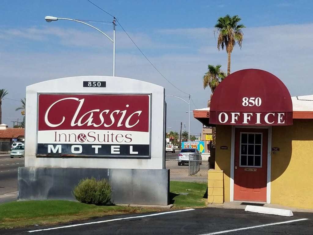 Classic Inn and Suites