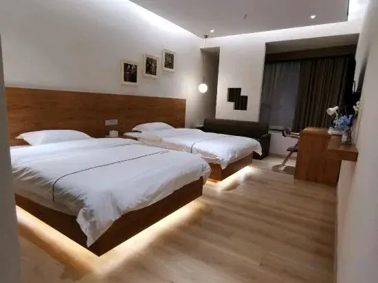 Habitat Traders Hotel