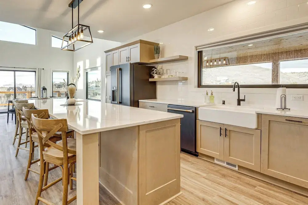 1 Mi to Granby Ranch: Luxe Home w/ Mtn Views!