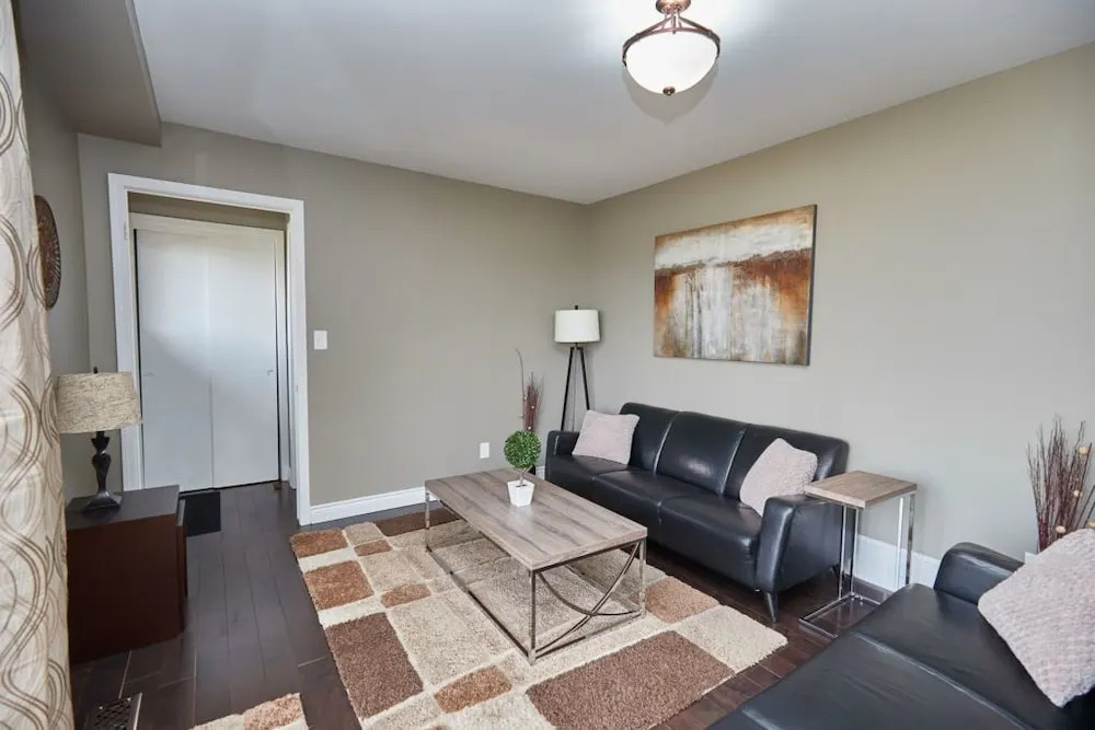 Niagara Lakeview Home