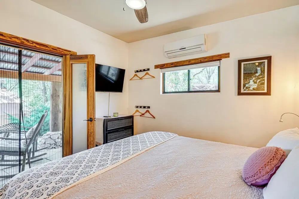 Casita Colibri: Lovely, Romantic Patagonia Retreat