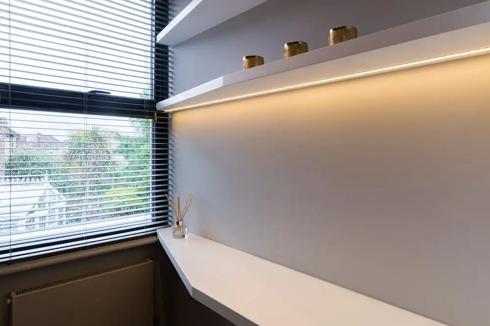 Luxury double room in West London home