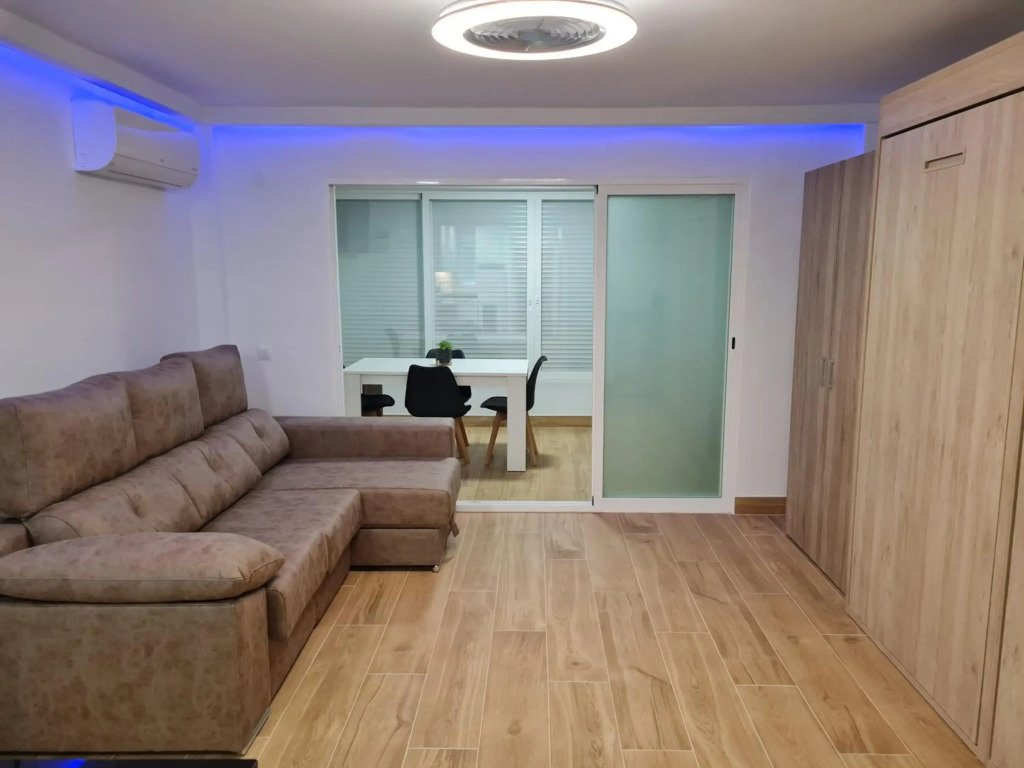 Hany apartment Ducado 11-C