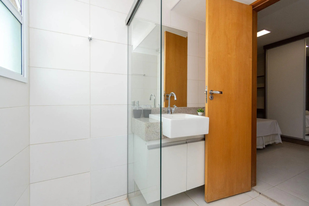 1 Quarto No Ed. Point No Setor Marista   Rpc1005 A