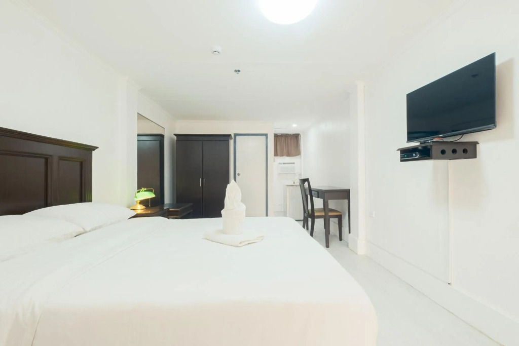Orchid Inn