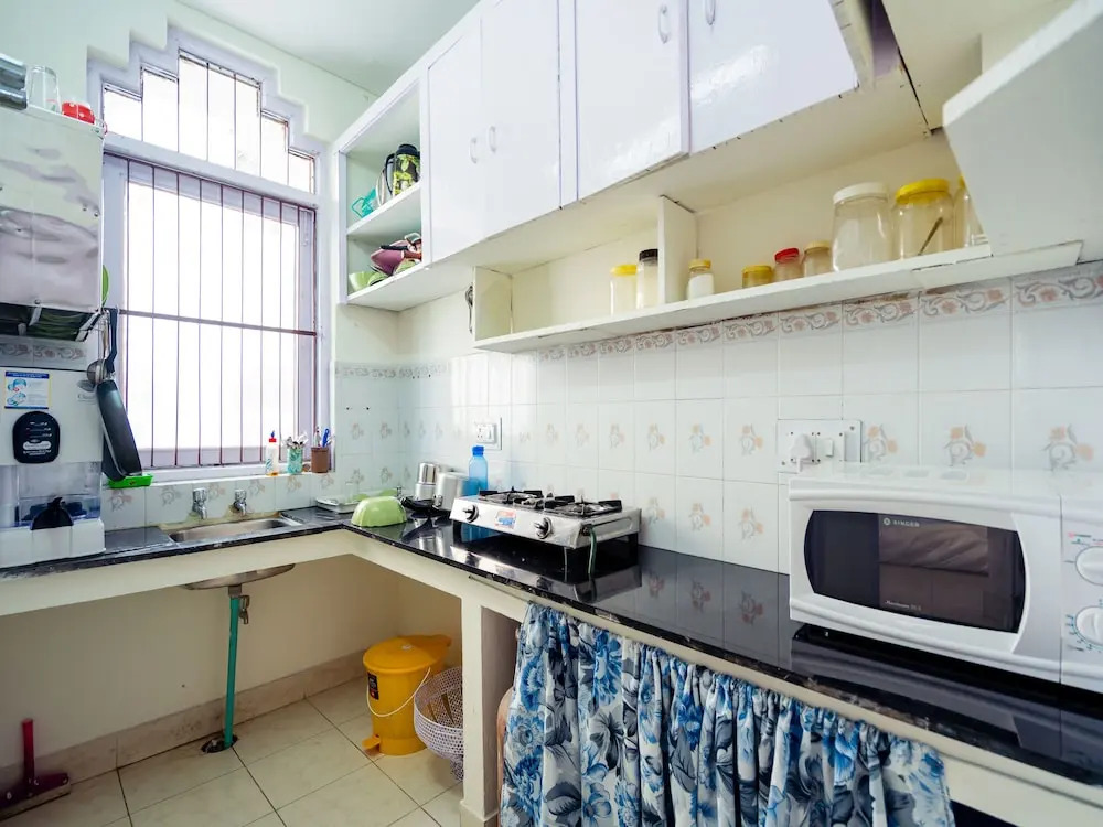 OYO 13726 Home Cozy 3BHK Hathi Paon Road