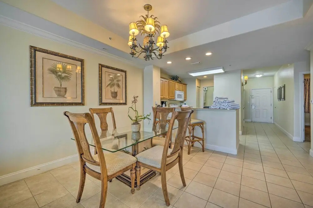 1 Mi to Disney: Condo w/ Water-view Balcony!
