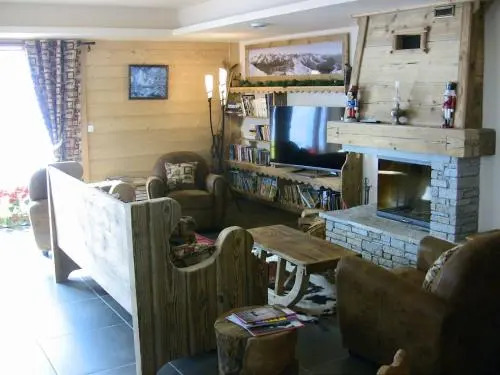 Alpine Lodge 2
