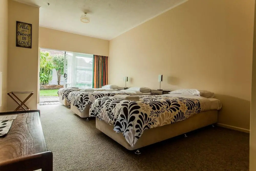 Ocean View Raglan Bed & Breakfast