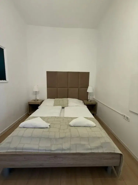 Smart 2BR Apt Close to Westbahnhof