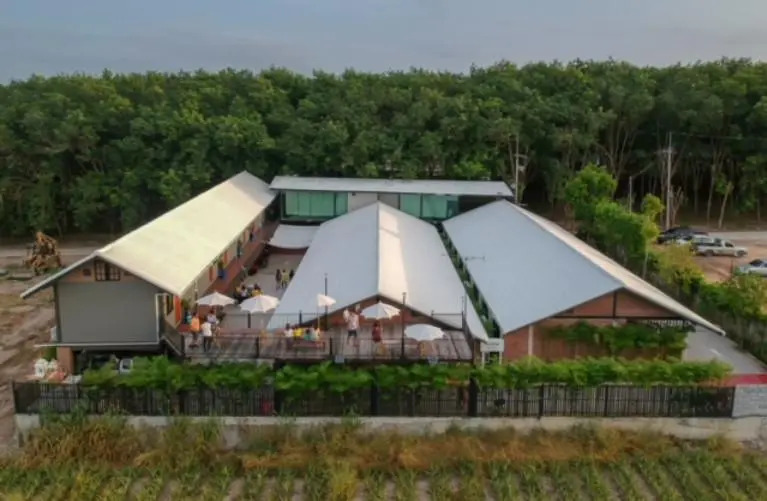 RiverHills Resort